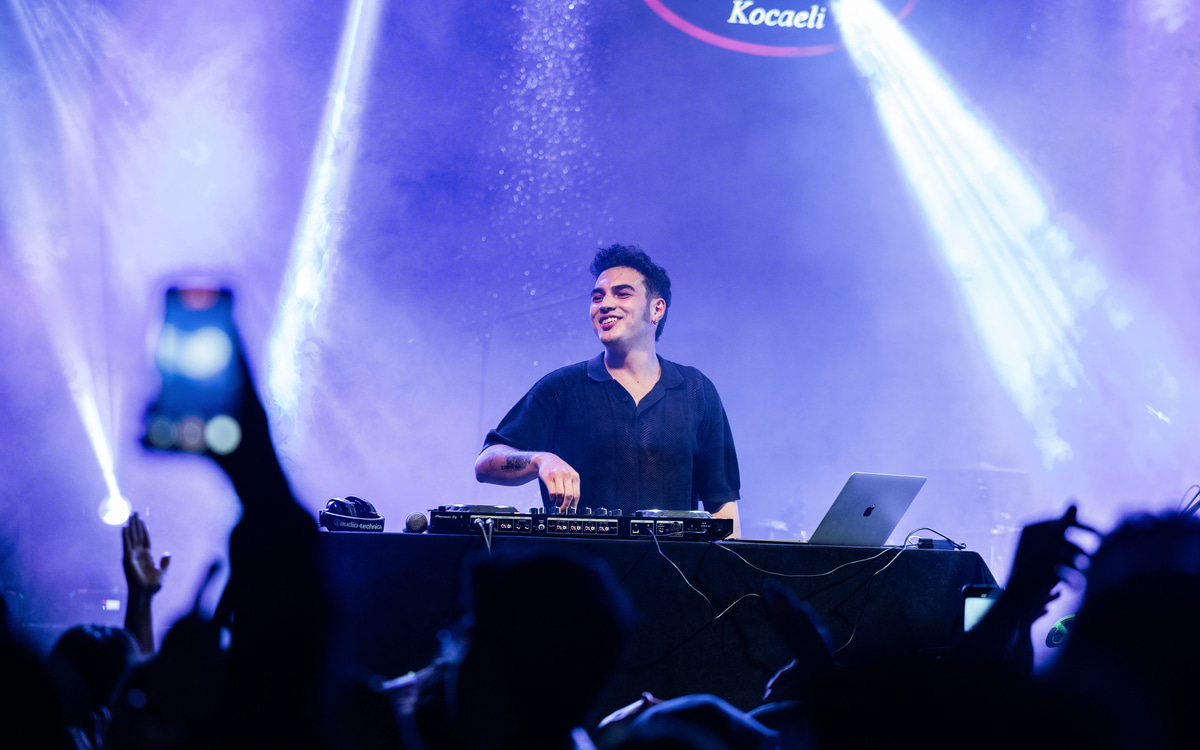 All Nights 90's Dj Mehmet Taş