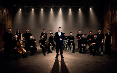 Zamansız Şarkılar: 2000'ler & 2010'lar Türkçe Pop Konseri