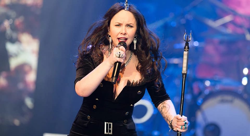 Deli Kızım Uyan Hikayesi