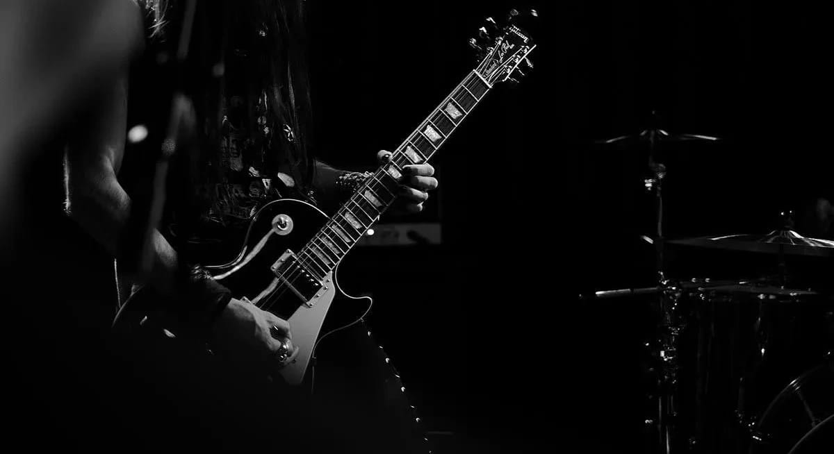 Rock ve Metal Müzik Arasındaki Farklar