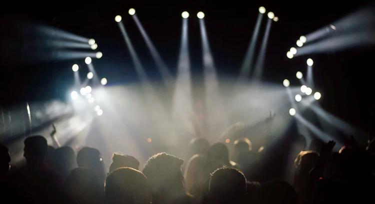 İzmir Pop Konserleri