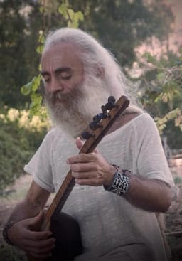 Özgür Babaji