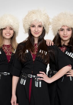 Trio Mandili