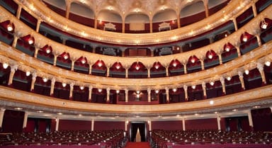 Mayıs Ayı Tiyatroları