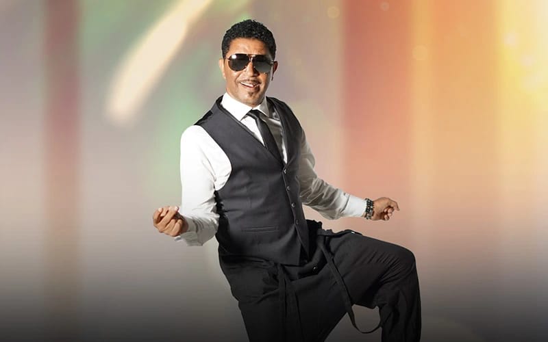 90'lar & 2000'ler Türkçe Pop Parti - Mansur Ark & DJ Özge Tığlı