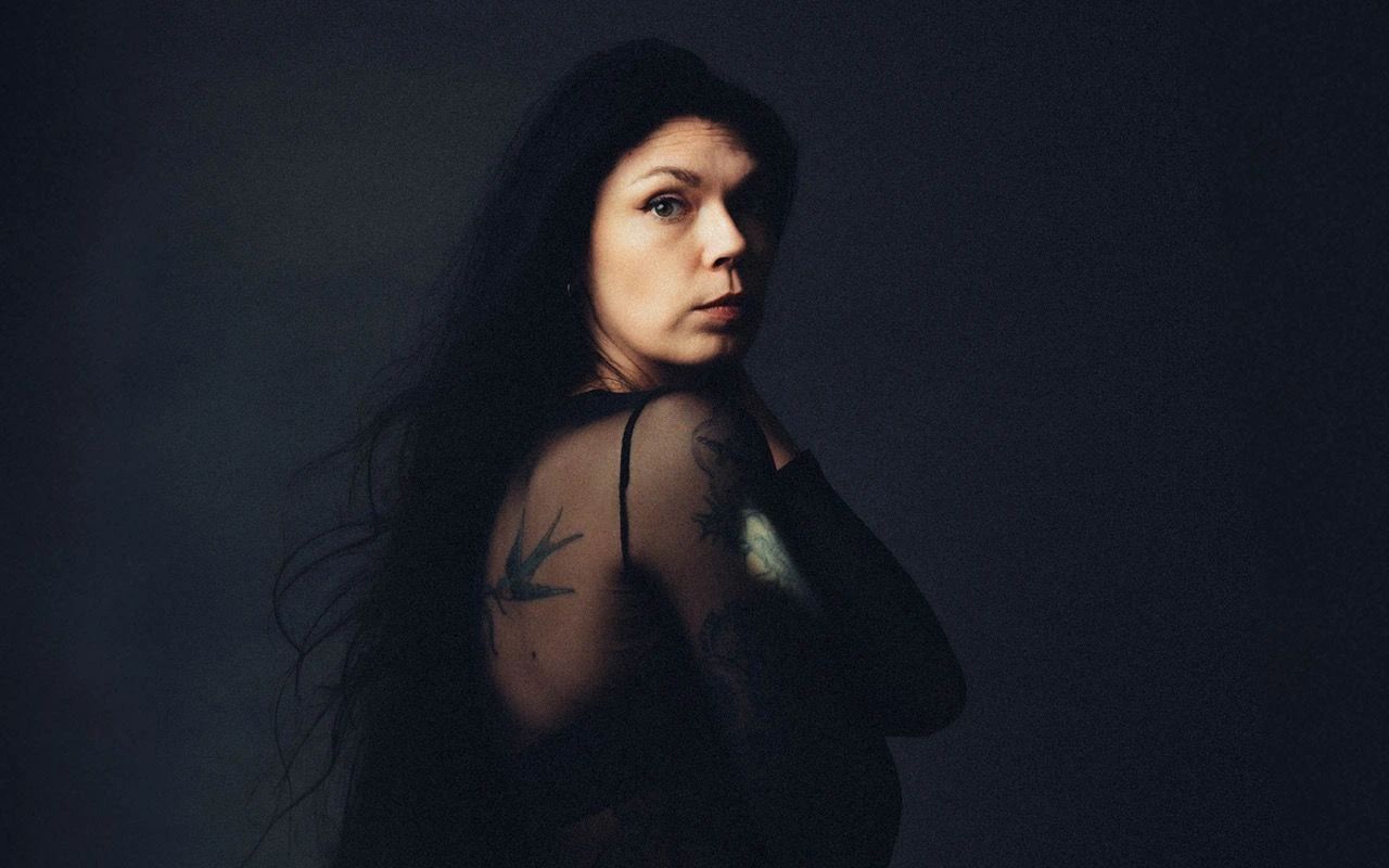 %100 Müzik Sunar: A.A. Williams poster