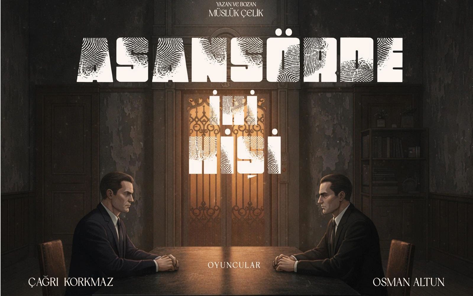 Asansörde İki Kişi