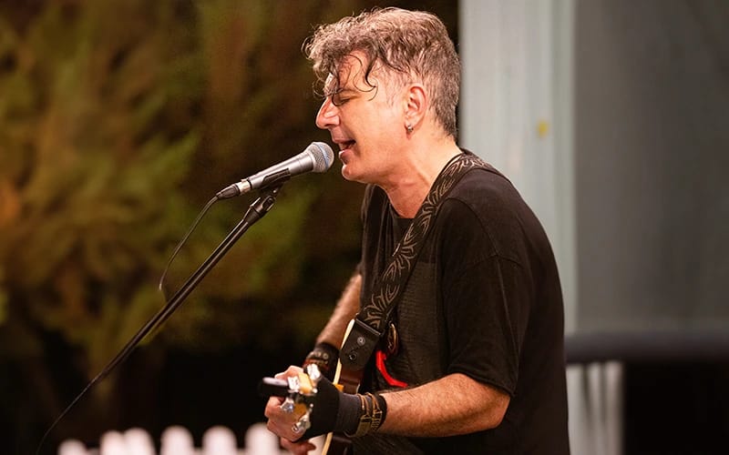 Bertuğ Cemil Akustik Öyküler