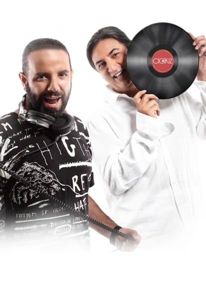 Çelik ve DJ Hakan Küfündür ile 90’lar 2000’ler Türkçe Pop Parti