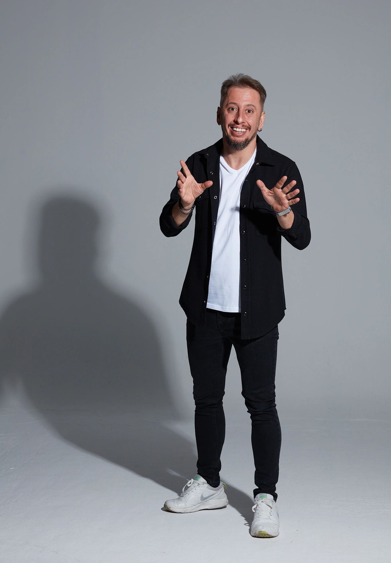 Cem İşçiler - Stand Up