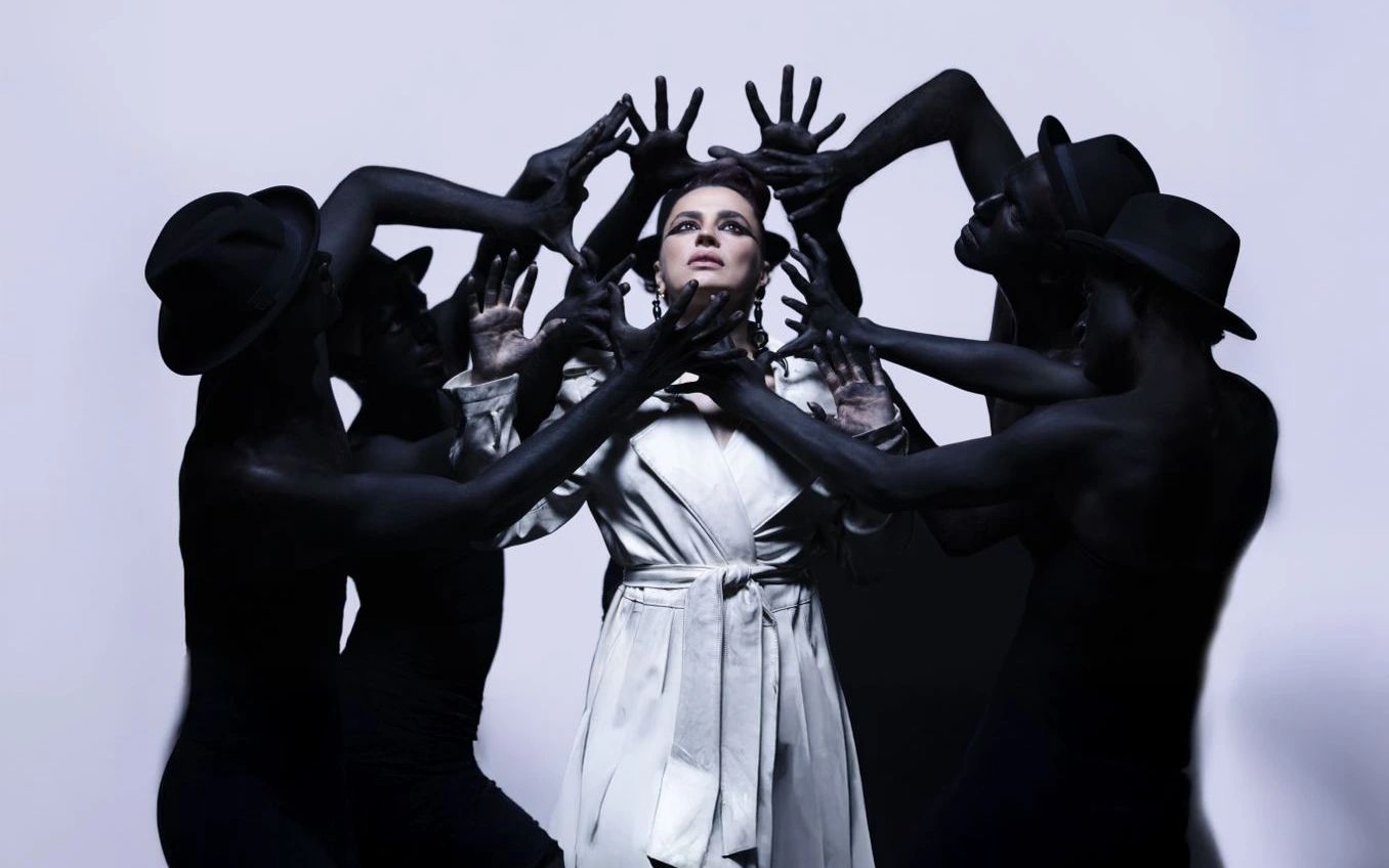 Ceylan Ertem Konseri poster