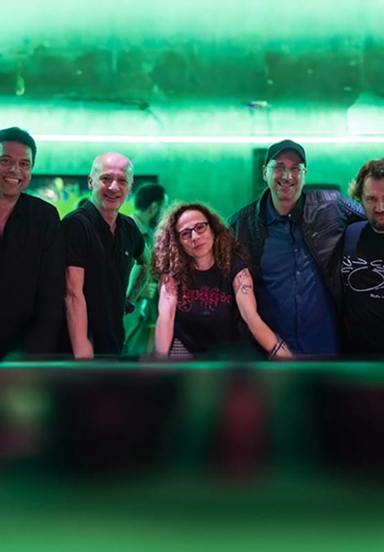 Denizkızı ve Pulse Band