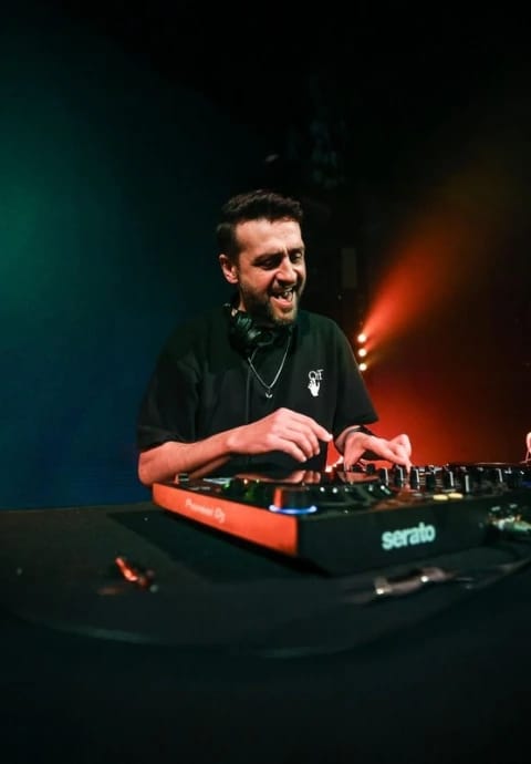 Dj Çetinkolla 90’lar 00’ler Türkçe Pop Partisi