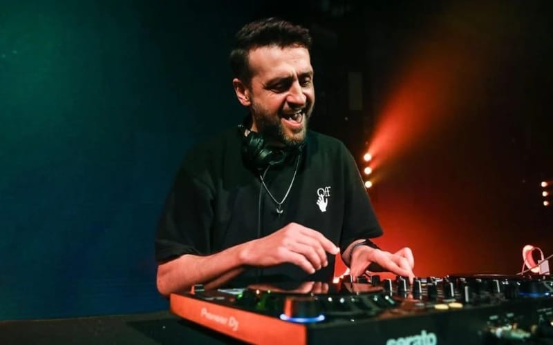 Dj Çetinkolla 90’lar 00’ler Türkçe Pop Partisi