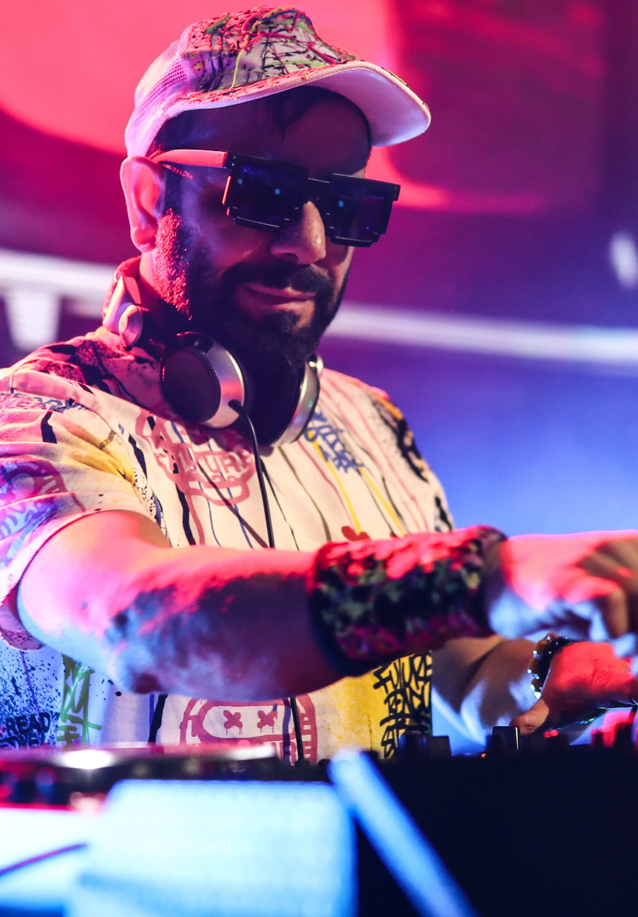 Dj Hakan Küfündür & Vj Bülent ile 90’lar 2000’ler Türkçe Pop Party 