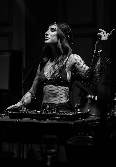 Dj Sedef Kültekin 90'lar 2000'ler Türkçe Pop Gecesi