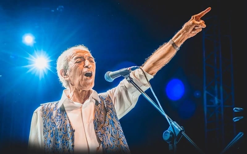 Edip Akbayram ''5. Karşıyaka Türkü Festivali''