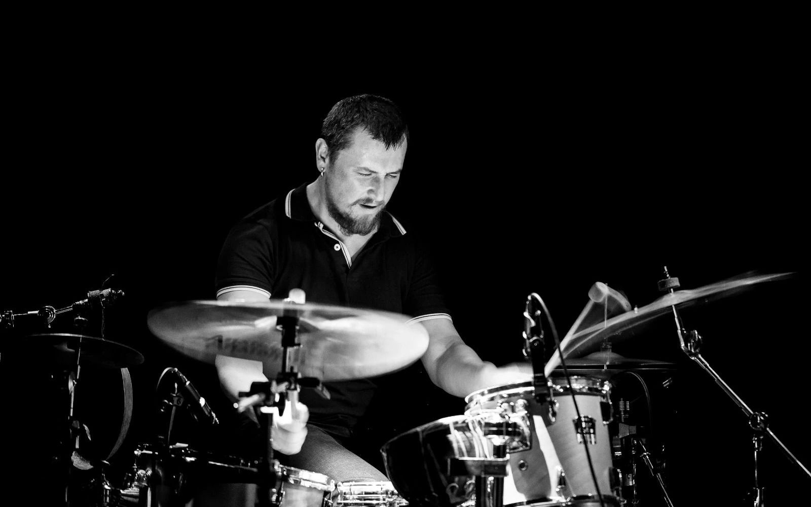 Ediz Hafızoğlu “Nazdrave”