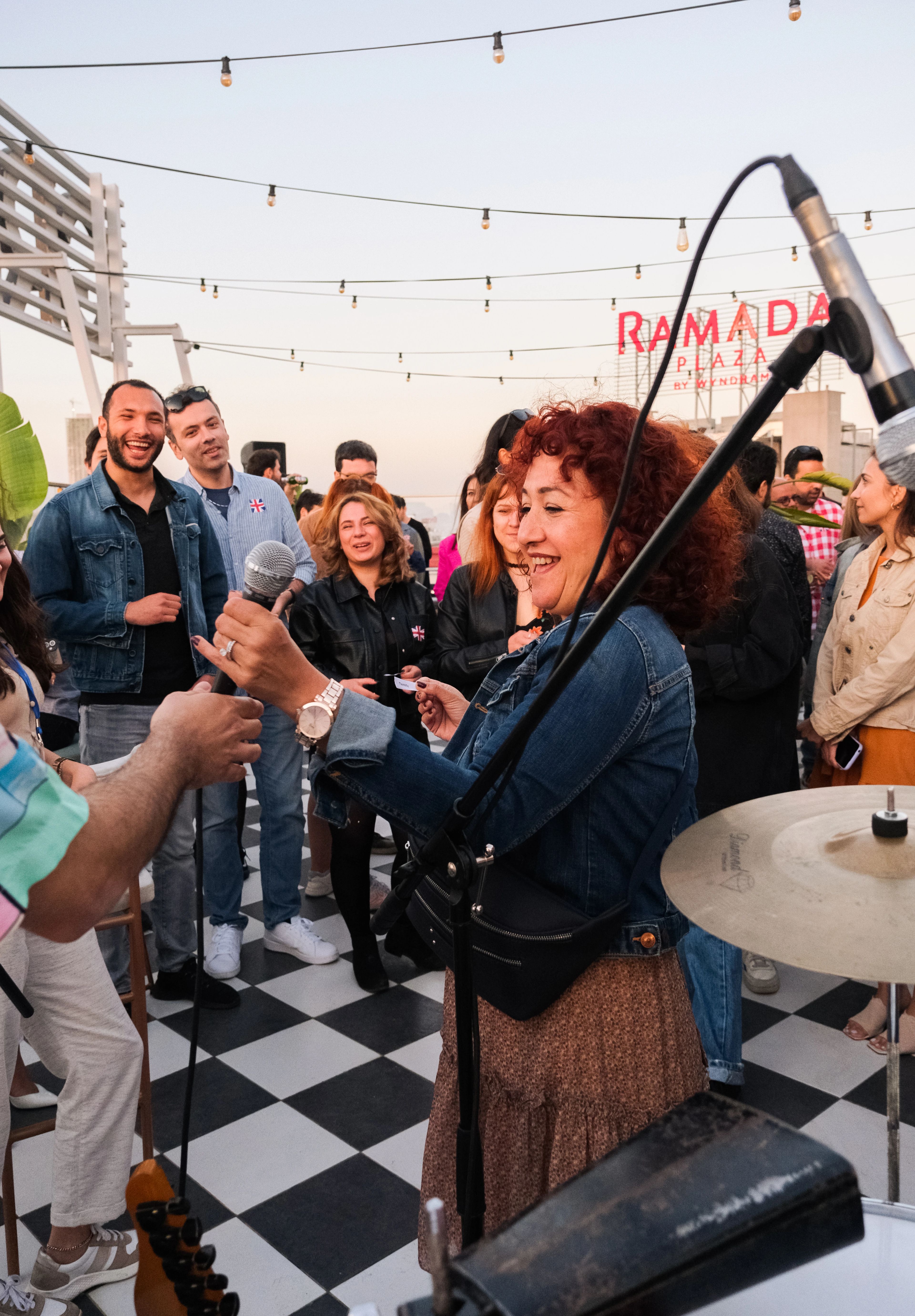 English Karaoke Night / Faura Club