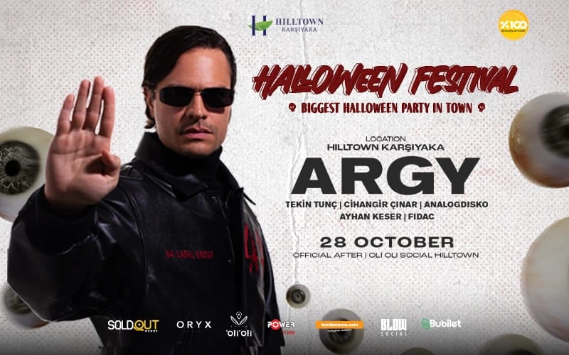 Halloween with Argy