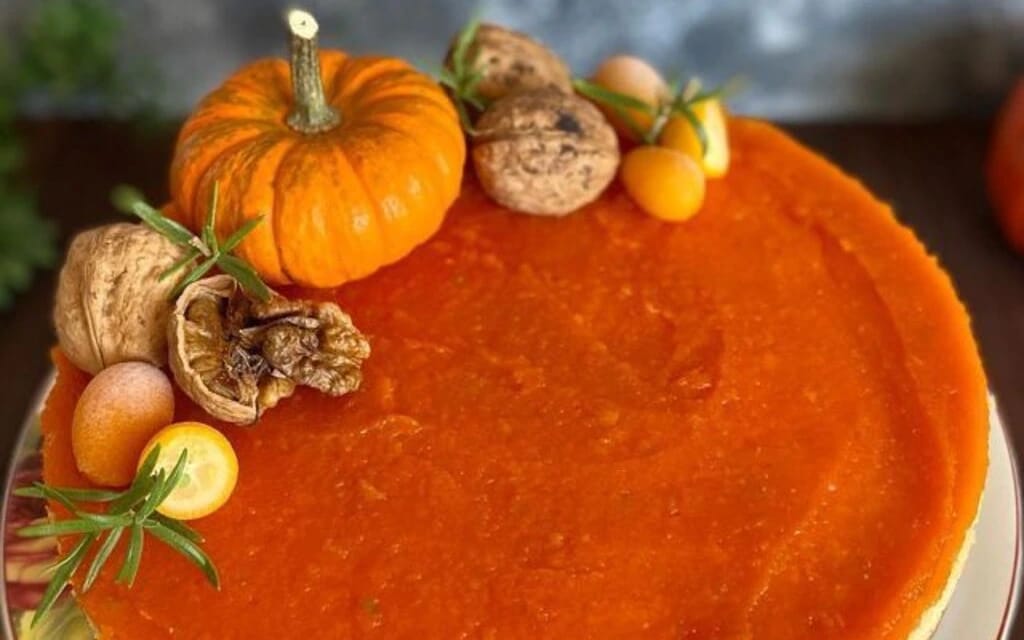 Hallowen Bal Kabaklı Cevizli Cheesecake