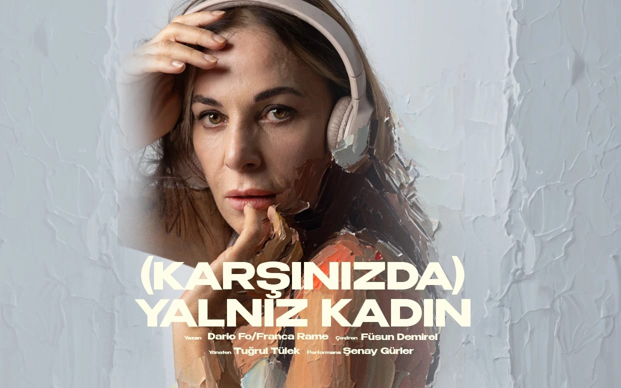 Karşınızda Yalnız Kadın