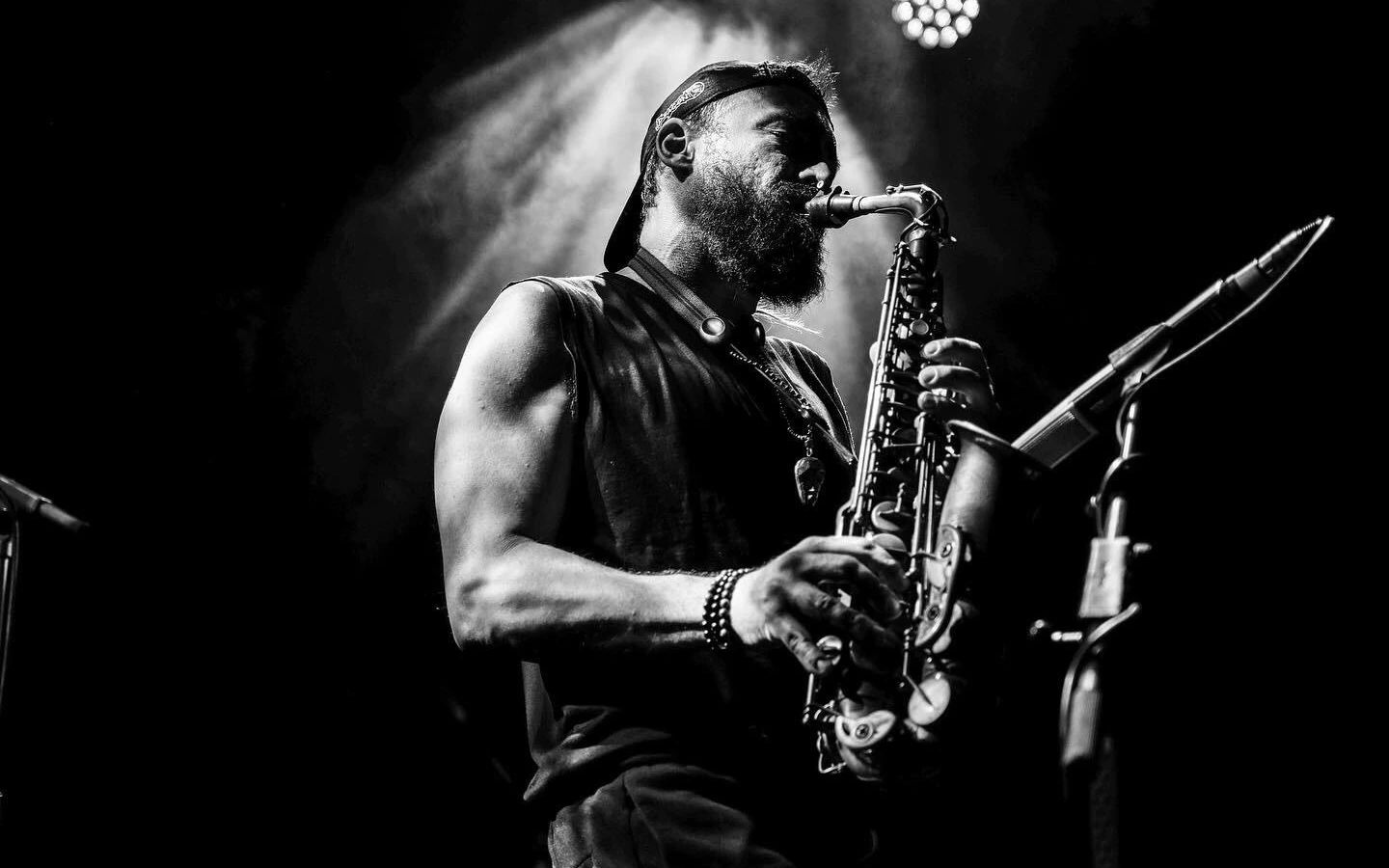 Korhan Futacı Konseri