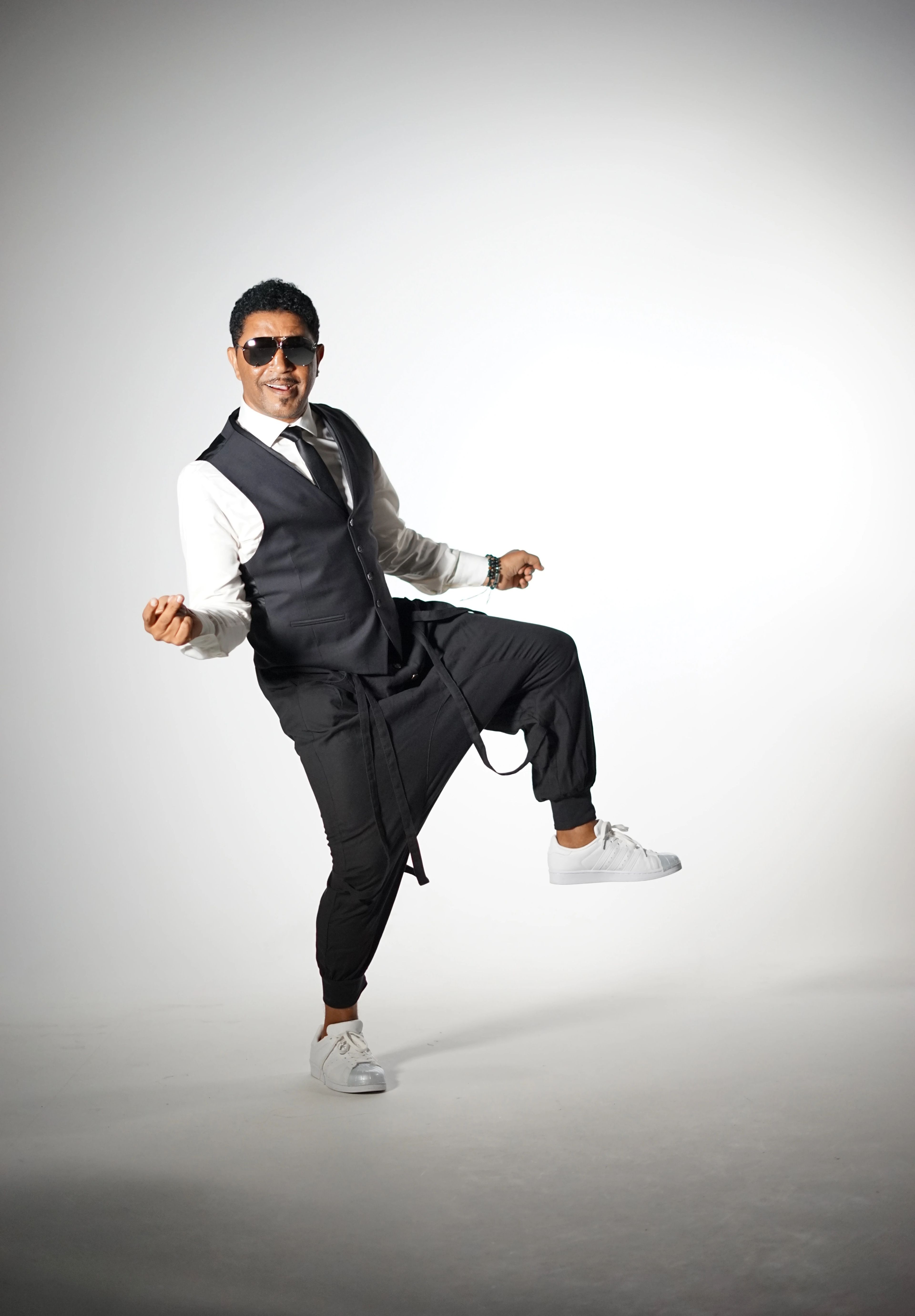 Mansur Ark İle 90'lar 2000'ler Türkçe Pop Parti