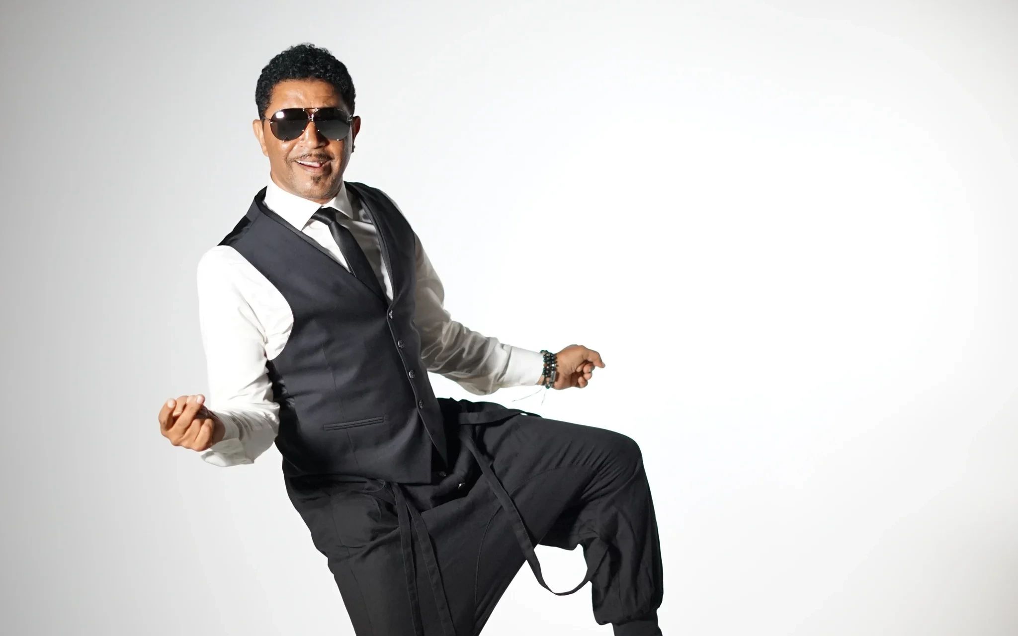 Mansur Ark İle 90'lar 2000'ler Türkçe Pop Parti