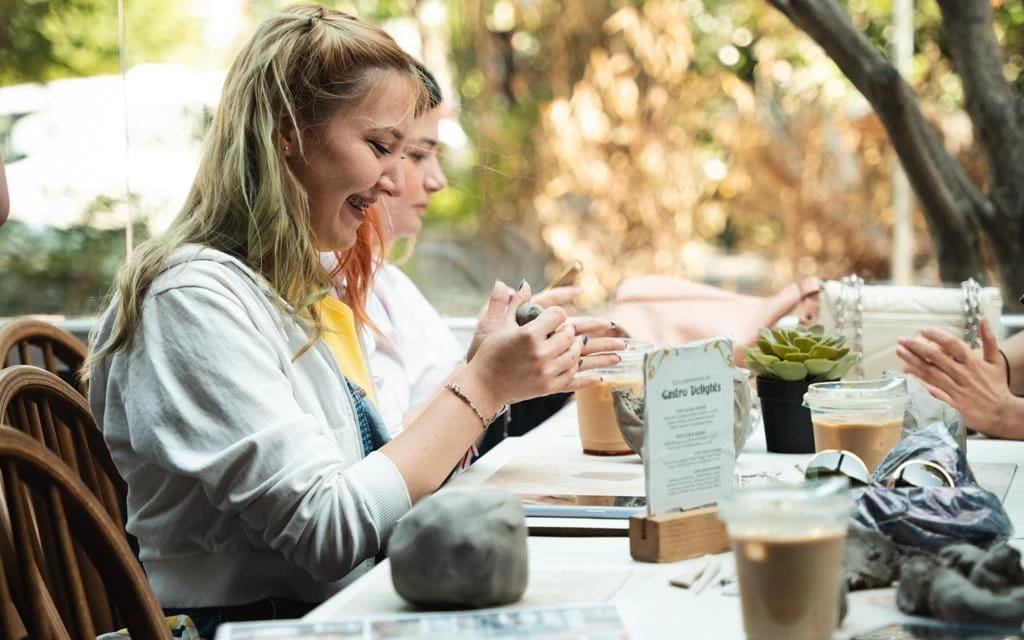 Mekanda Sanat Var | İzmir: Heykel ve Resim Workshopları