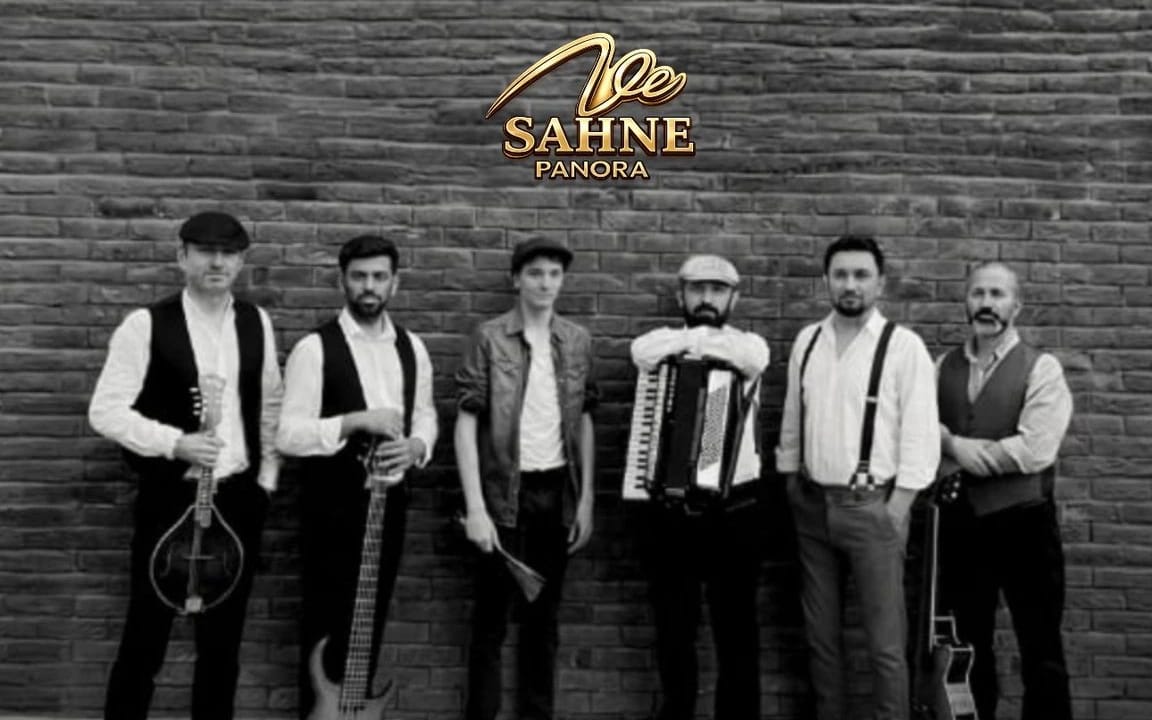 TEMPI FELICI NAPOLITEN ORKESTRASI