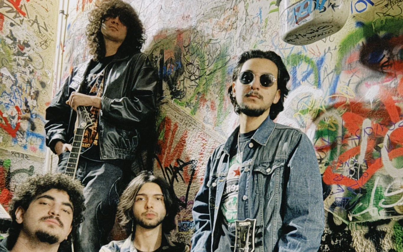 The Shining Band & Noir