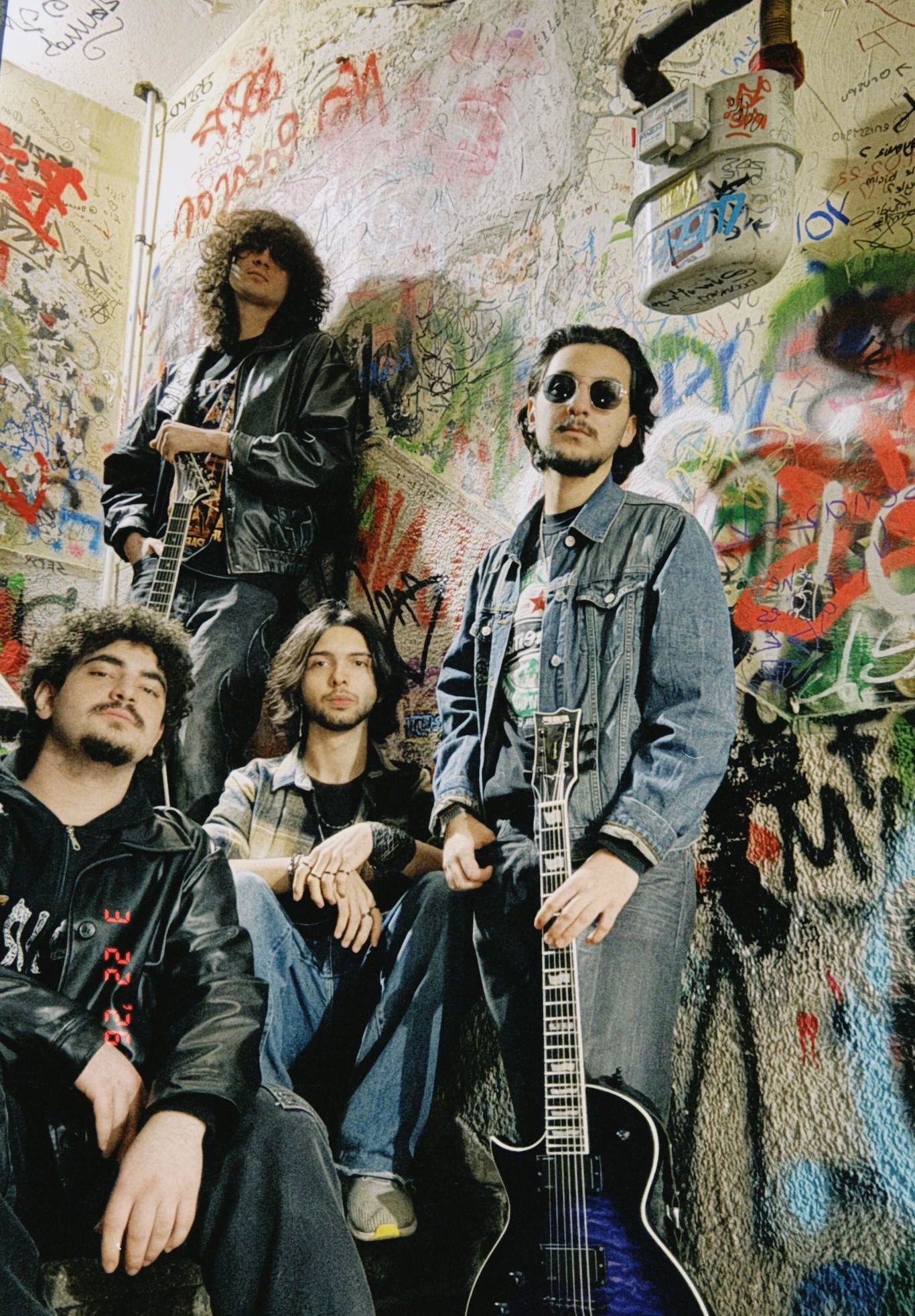 The Shining Band & Noir