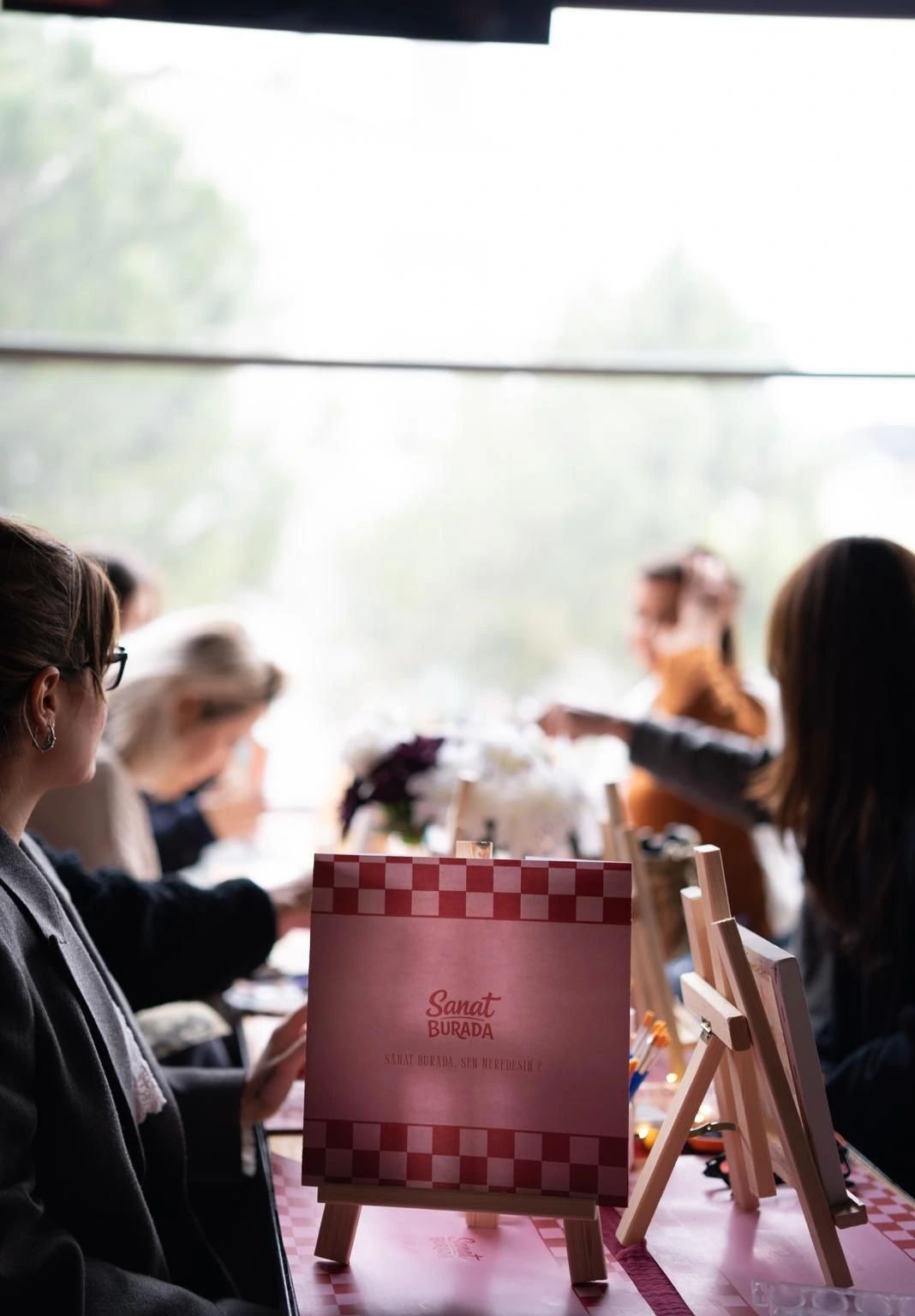 Tuval Boyama | Sanat Burada