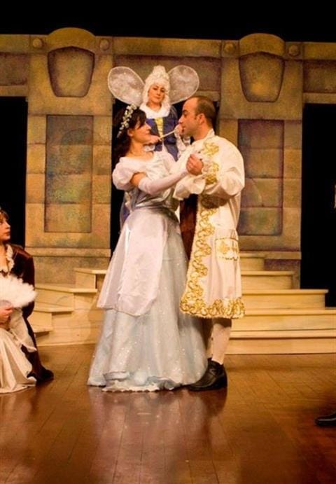 Uyuyan Güzel Müzikali