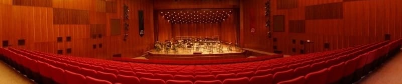 E.Ü. Konak AKM Yunus Emre Salonu