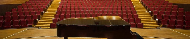 Karşıyaka Belediyesi Hikmet Şimşek Sanat Merkezi görseli