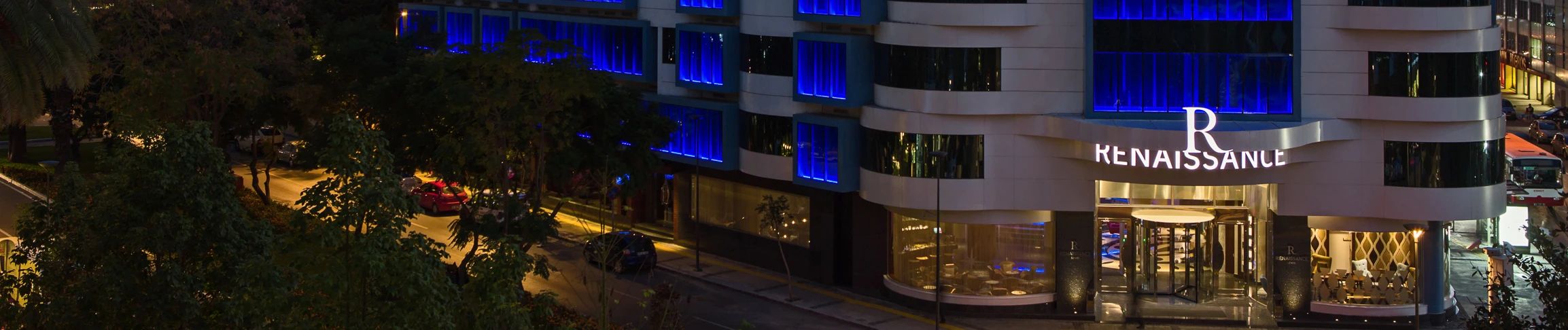 Renaissance Izmir Hotel / Skyfire Restaurant görseli