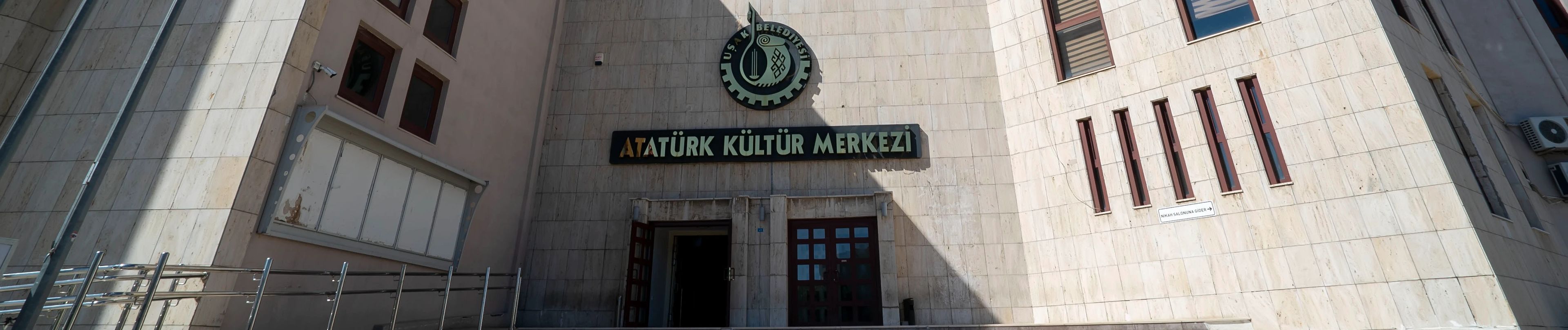 Uşak Belediyesi Atatürk Kültür Merkezi görseli