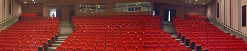 Yakın Doğu Üniversitesi / Atatürk Kültür Merkezi - Lefkoşa görseli