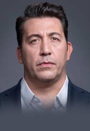 Emre  Kınay