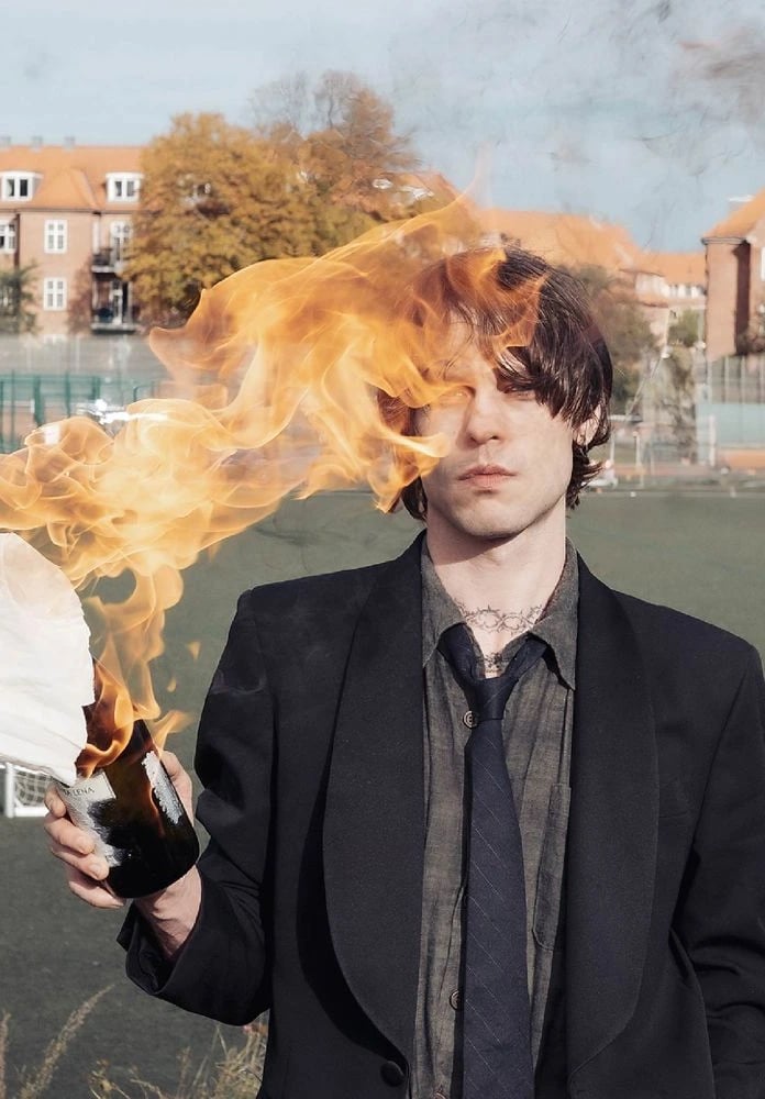 %100 Müzik Sunar: Elias Rønnenfelt