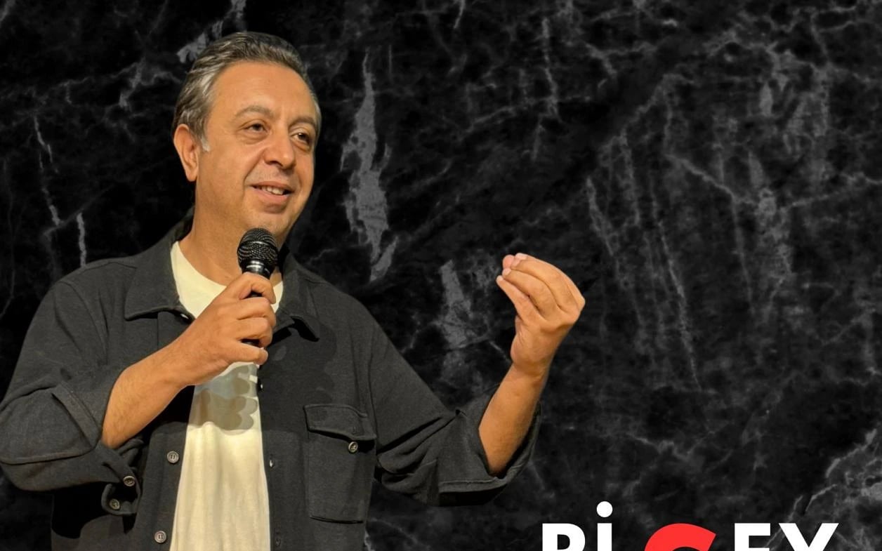 Özkan Özgür Stand Up - Bişey Bişey poster