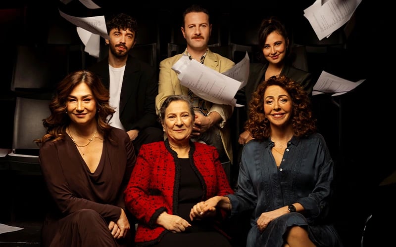 Bir Aile Provası poster