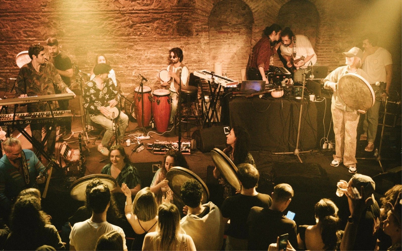 DAF JAM SESSIONS & LEVANT DISCO