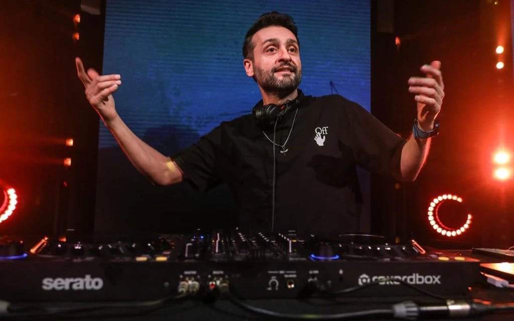 Dj Çetinkolla 90’lar 00’ler Türkçe Pop Partisi poster