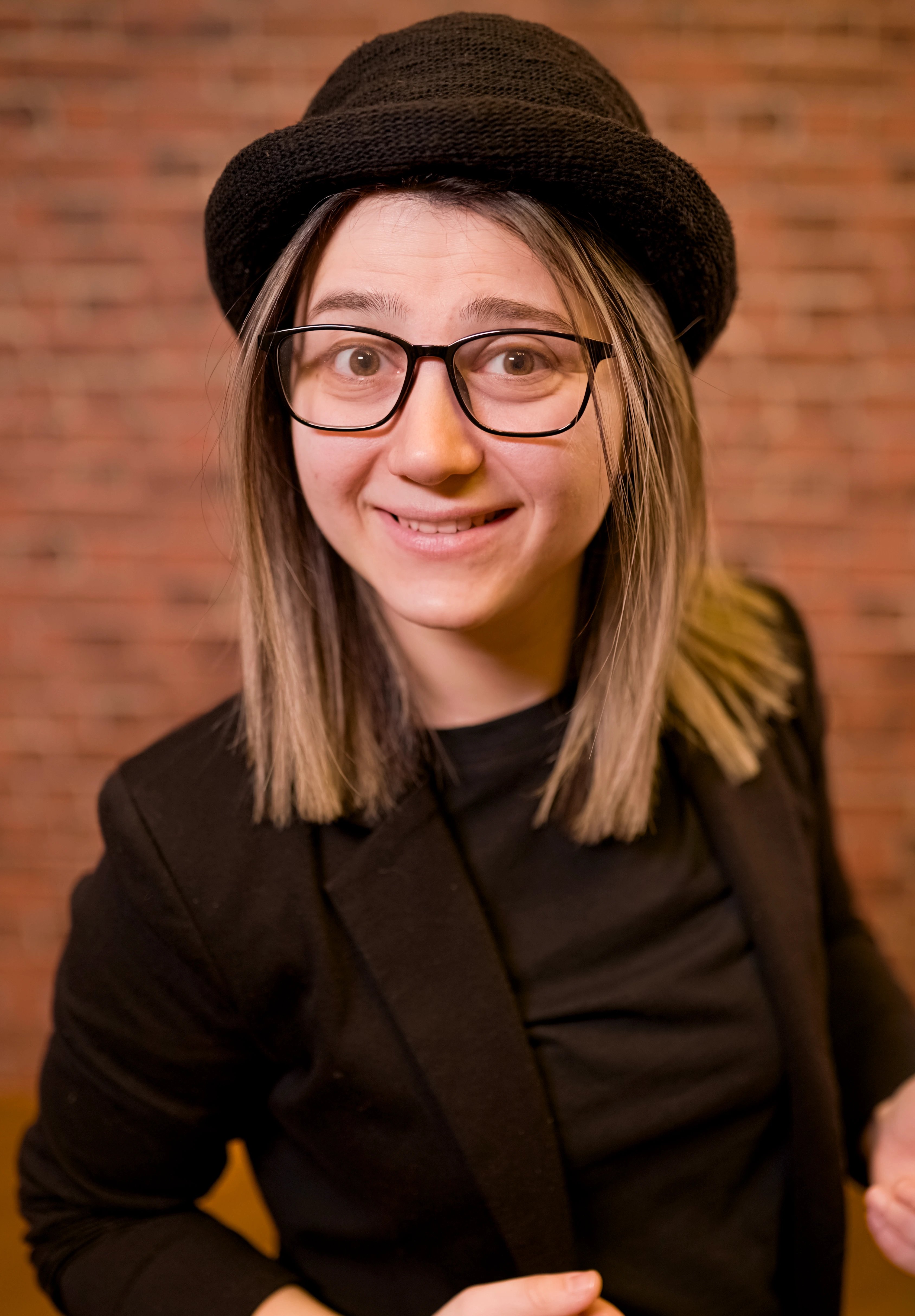 Heyat Melikova - Stand Up