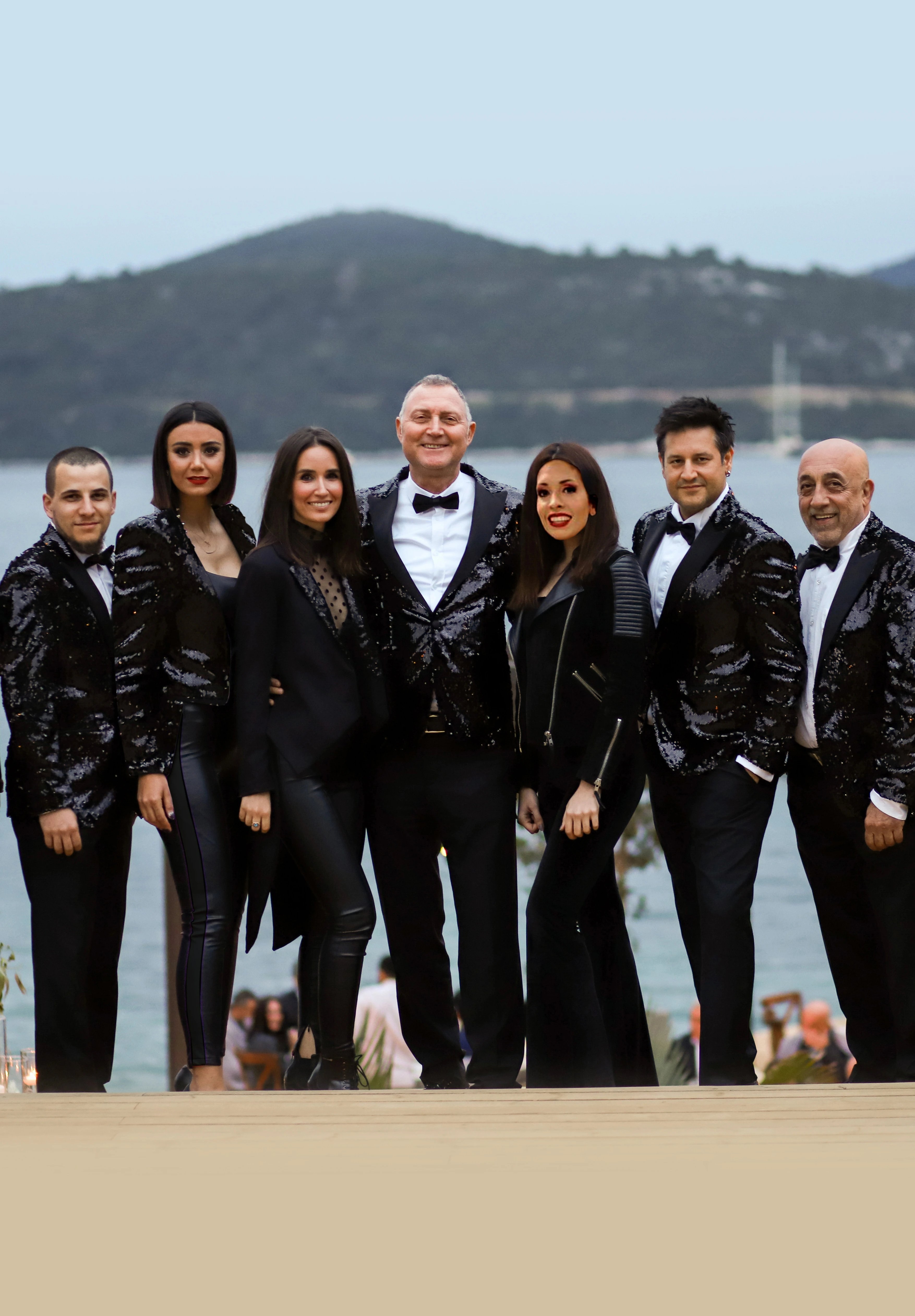 Muhittin Yıldız - Sunshine Band Yeni Yıl Konseri
