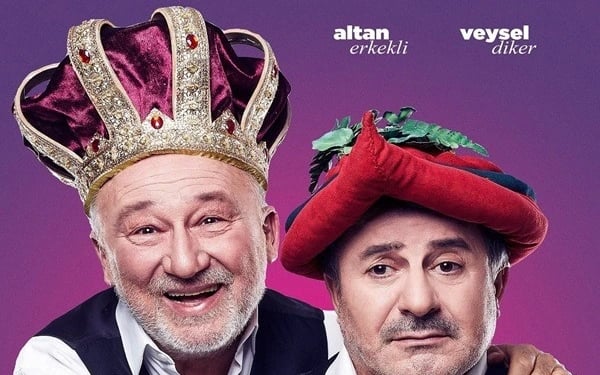 Ortadaki Oyun Tiyatro Oyunu poster