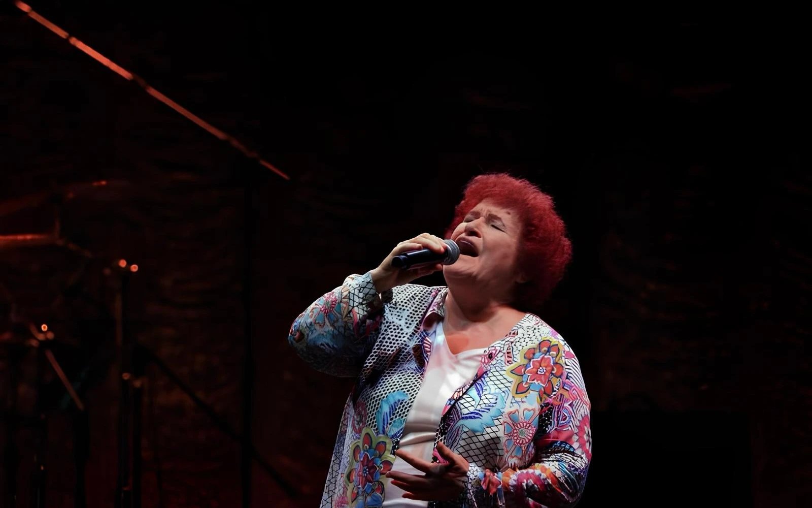 Selda Bağcan & Senforock 